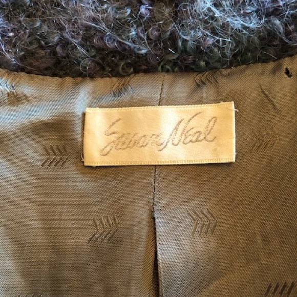 Vintage coat by fiber artist/designer Susan Neal. Fully lined, pockets. Alpaca - Picture 3 of 6